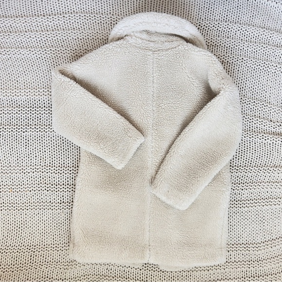 GAP Cream Sherpa Coat Puffer Girl's Jacket Size Small - Picture 7 of 10